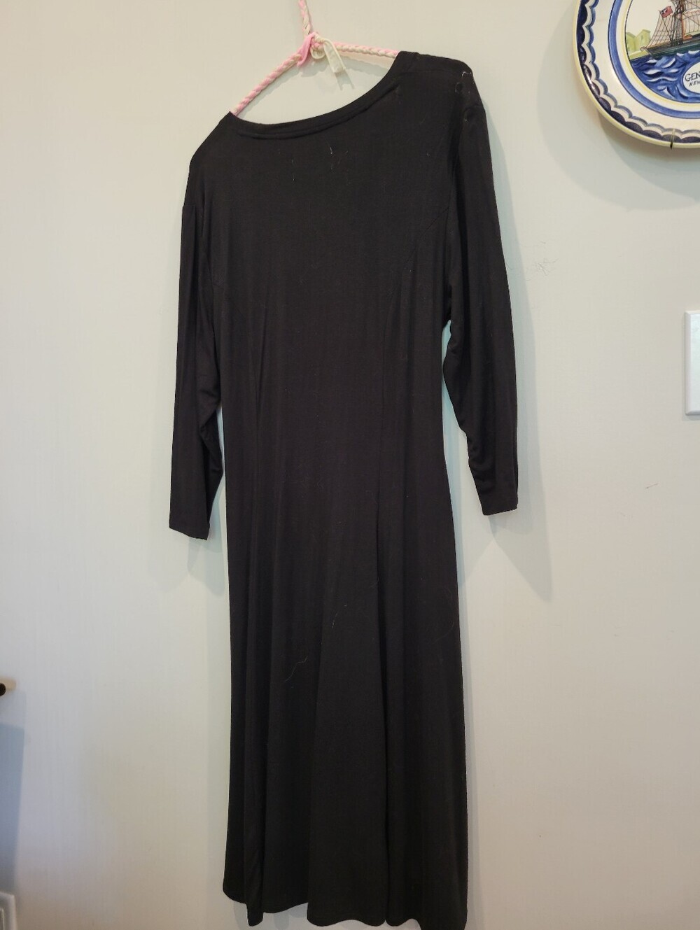 Completely Me By Liz Lange Classic  Black Midi Dress 3/4 Sleeves V Neck  Large - Picture 6 of 6